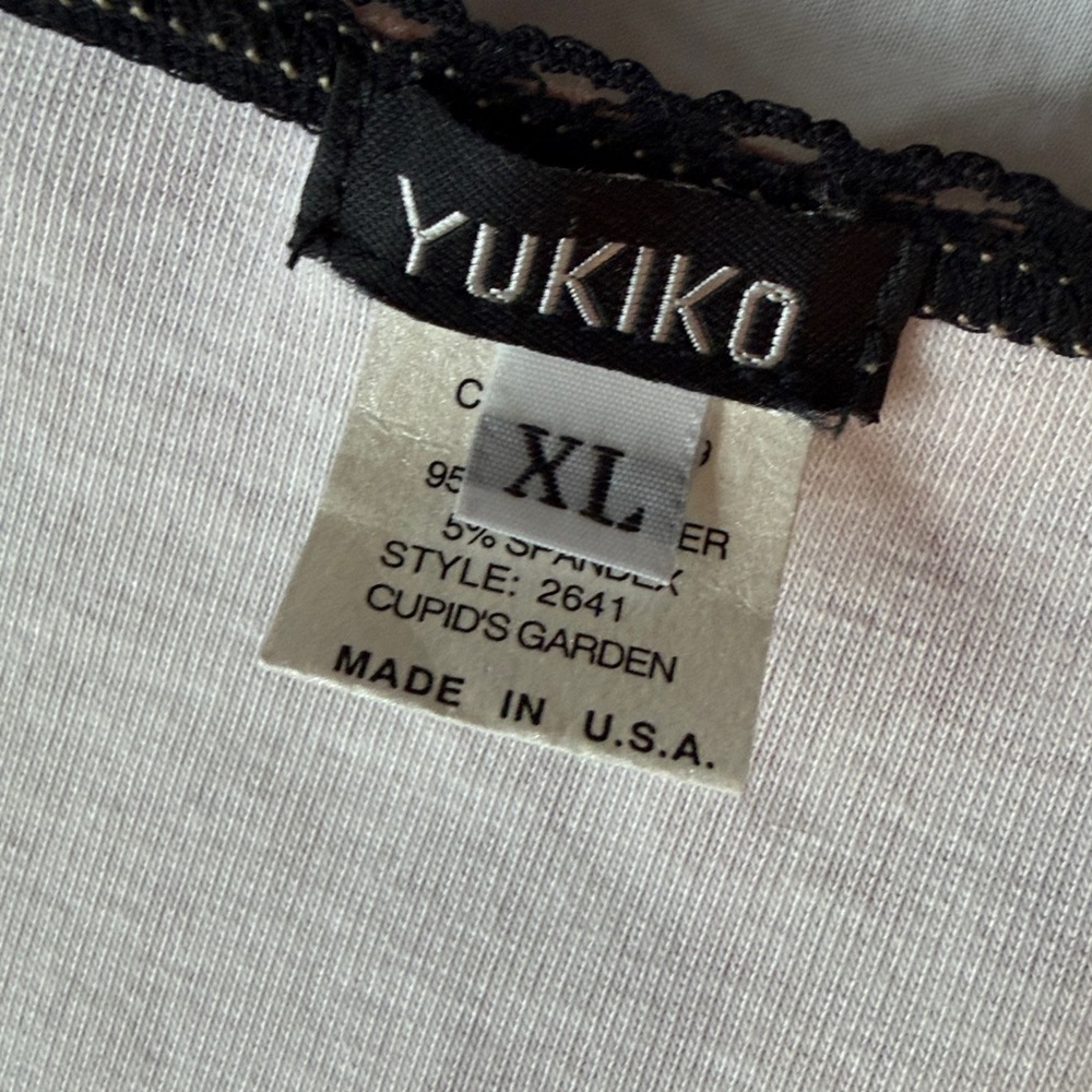 Y2K Yukiko cherub Cupid print 3/4 sleeve top with rhinestones - Picture 2 of 3